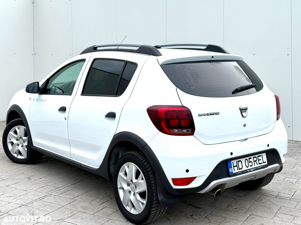 Dacia Sandero Stepway TCe 90 (S&S) Prestige - 4