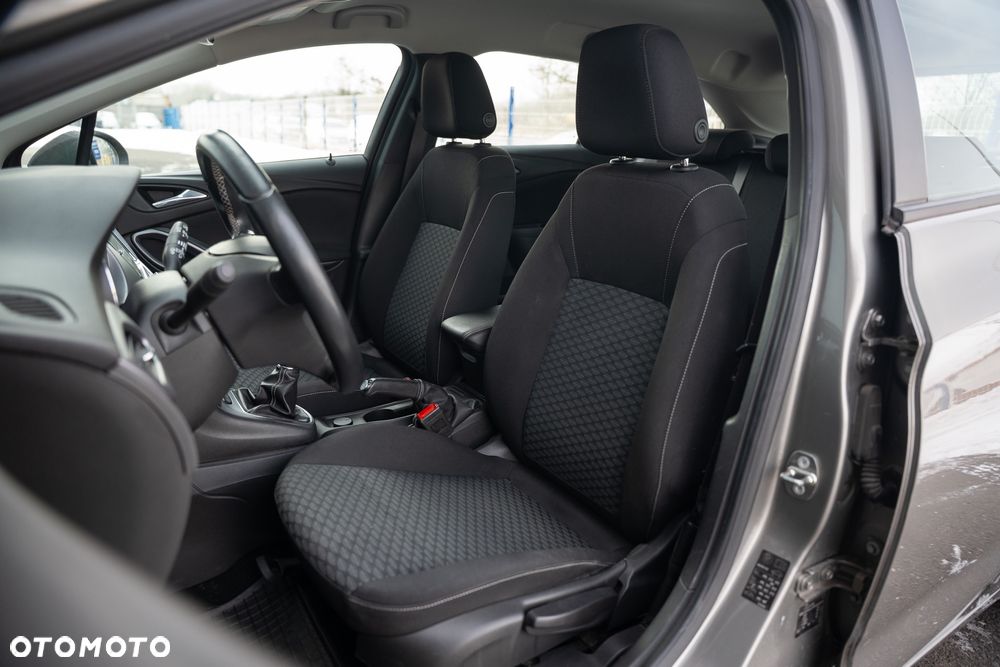 Opel Astra 1.6 D (CDTI) Start/Stop Business - 24