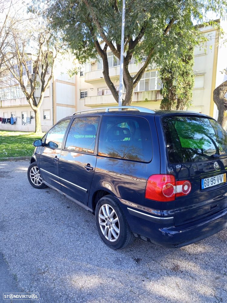 VW Sharan 1.9 TDi Highline ACD - 6