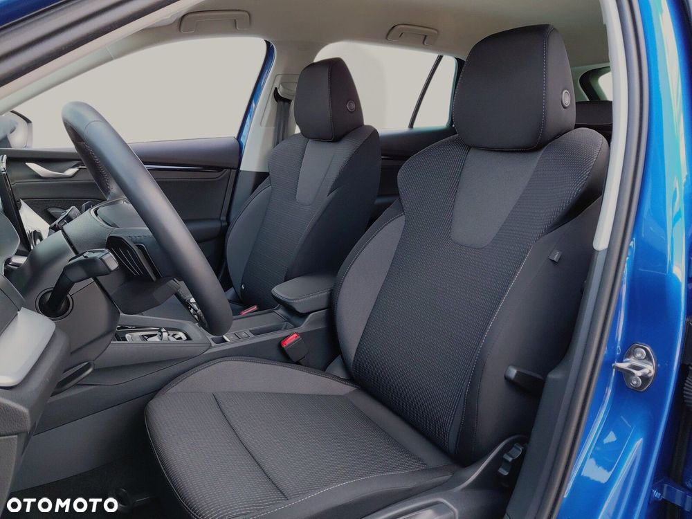 Skoda Octavia 1.5 TSI mHEV Selection DSG - 10