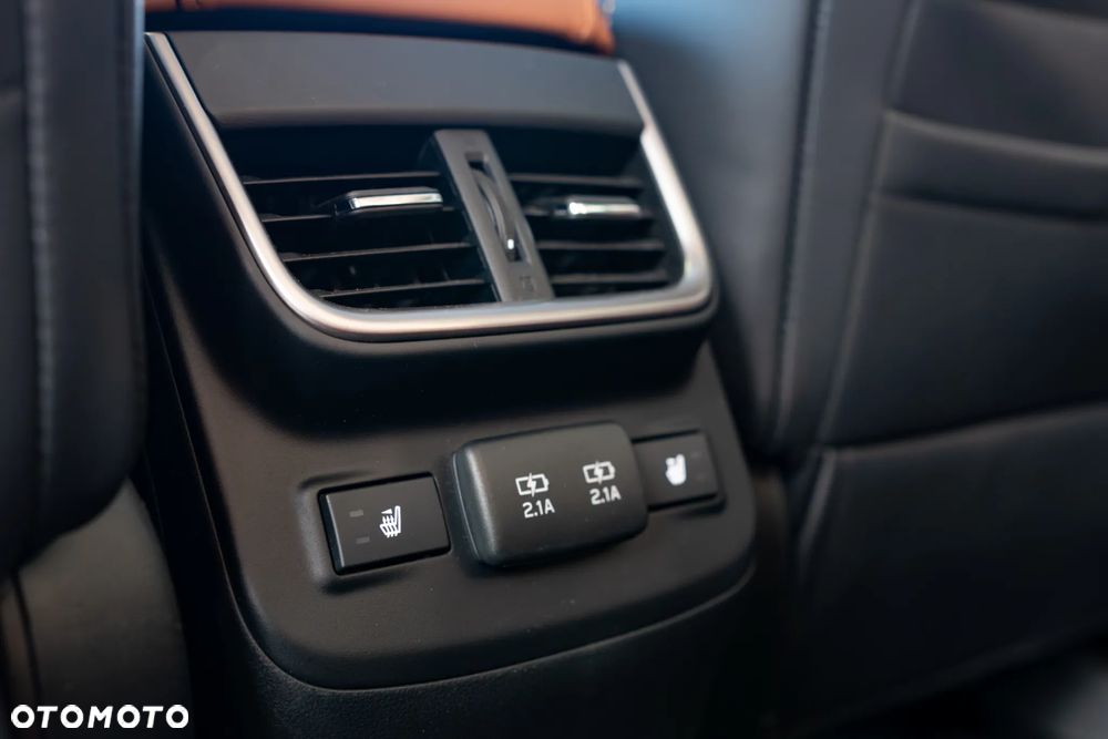 Subaru Outback 2.5i Platinum (EyeSight) Lineartronic - 35