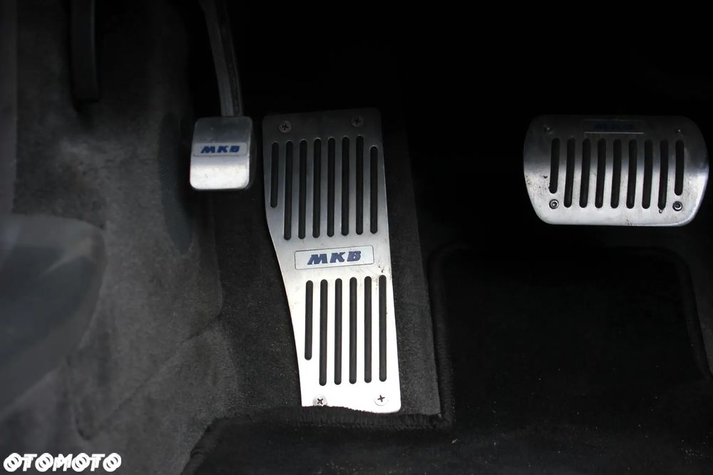 Mercedes-Benz SL 500 - 26