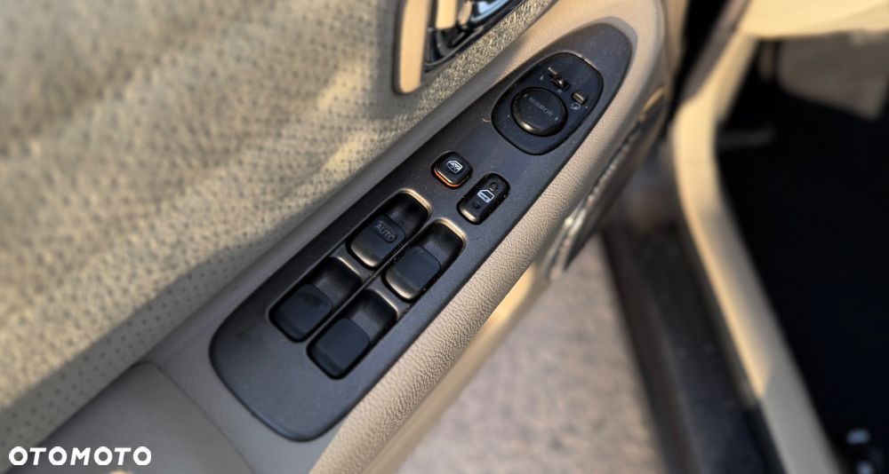 Lexus IS 200 Prestige - 31