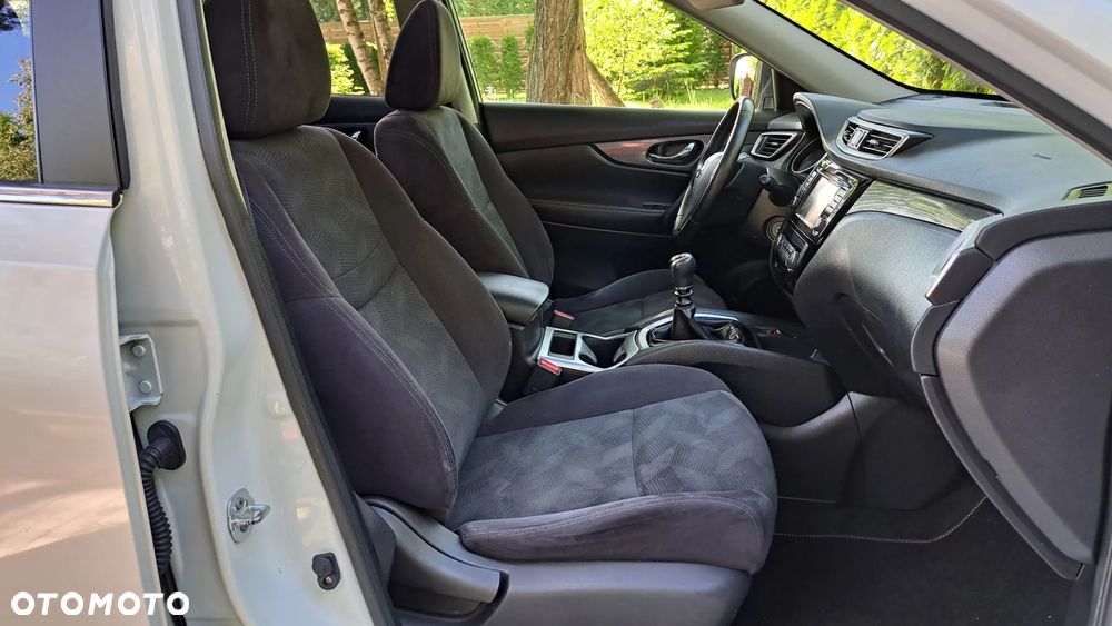 Nissan X-Trail 1.6 dCi 360 - 21
