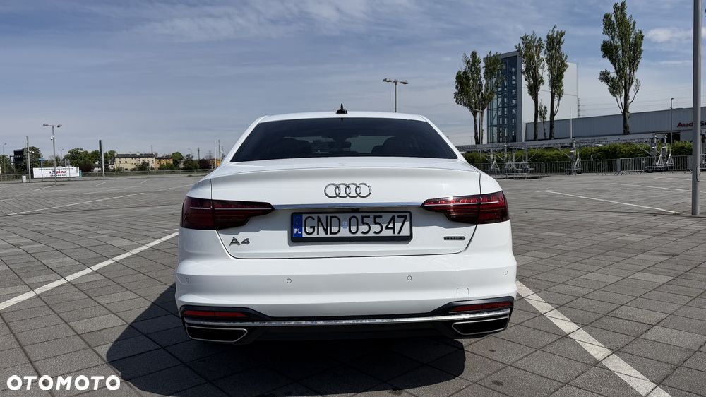 Audi A4 Limousine 40 TFSI quattro S tronic - 5