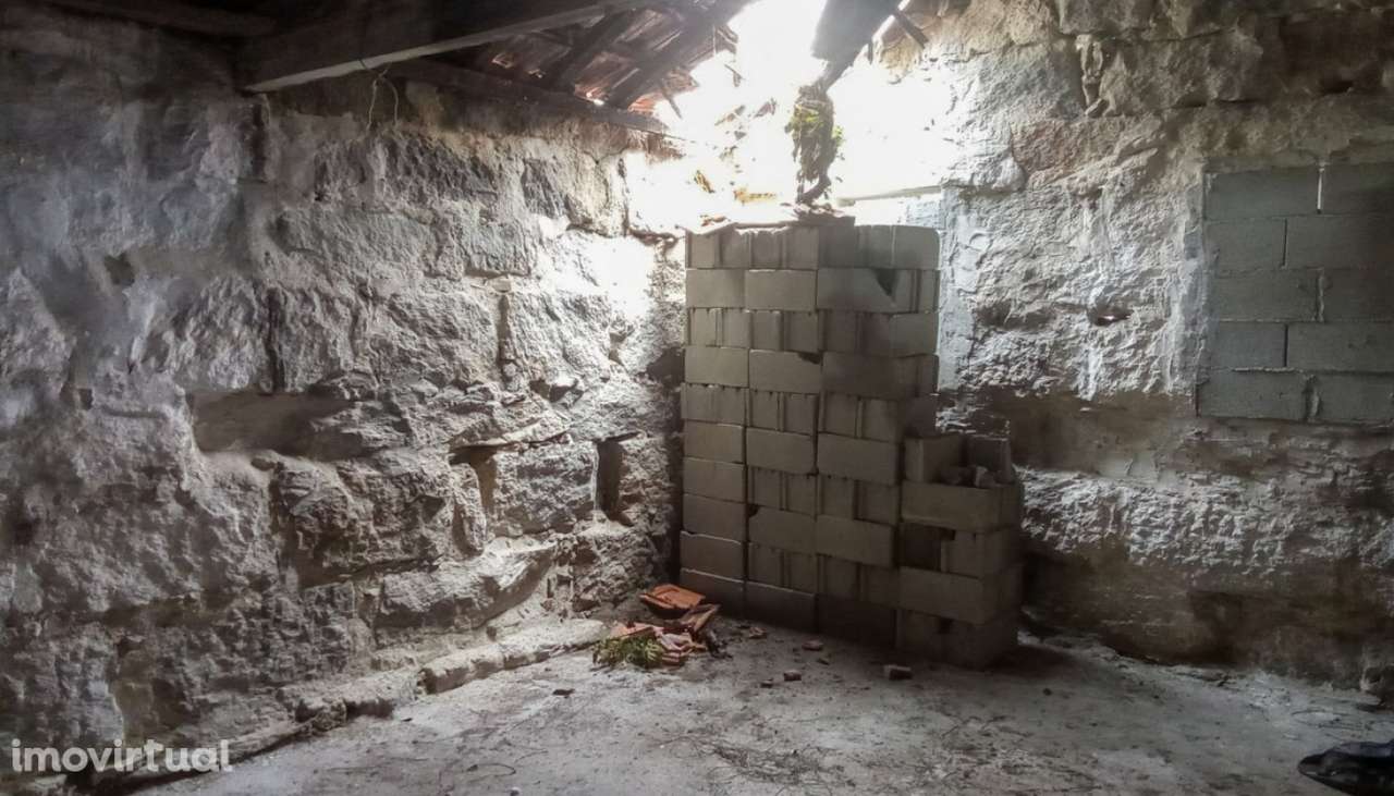 Venda de Moradia para restauro, Areosa, Viana do Castelo - Grande imagem: 4/24