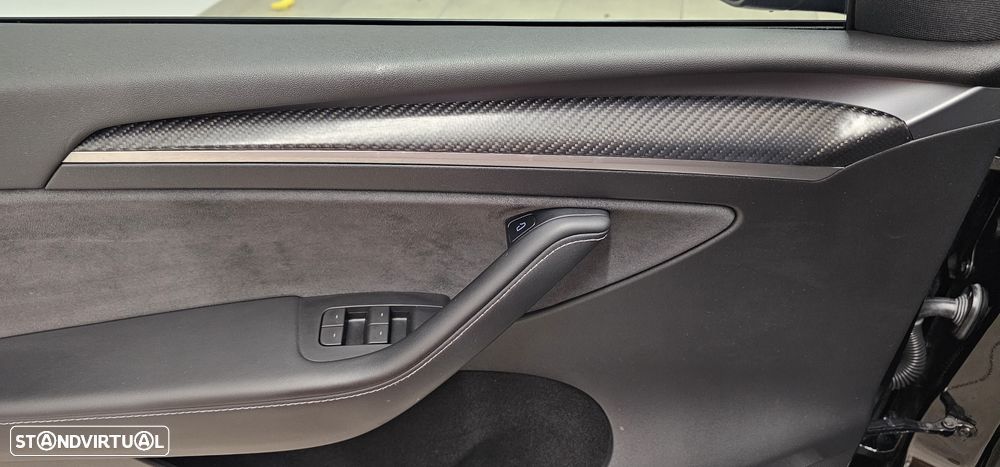 Tesla Model Y Performance Tração Integral - 8