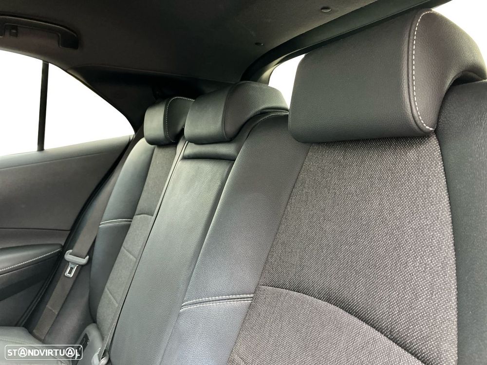 Toyota Corolla 1.8 Hybrid Comfort Plus - 20