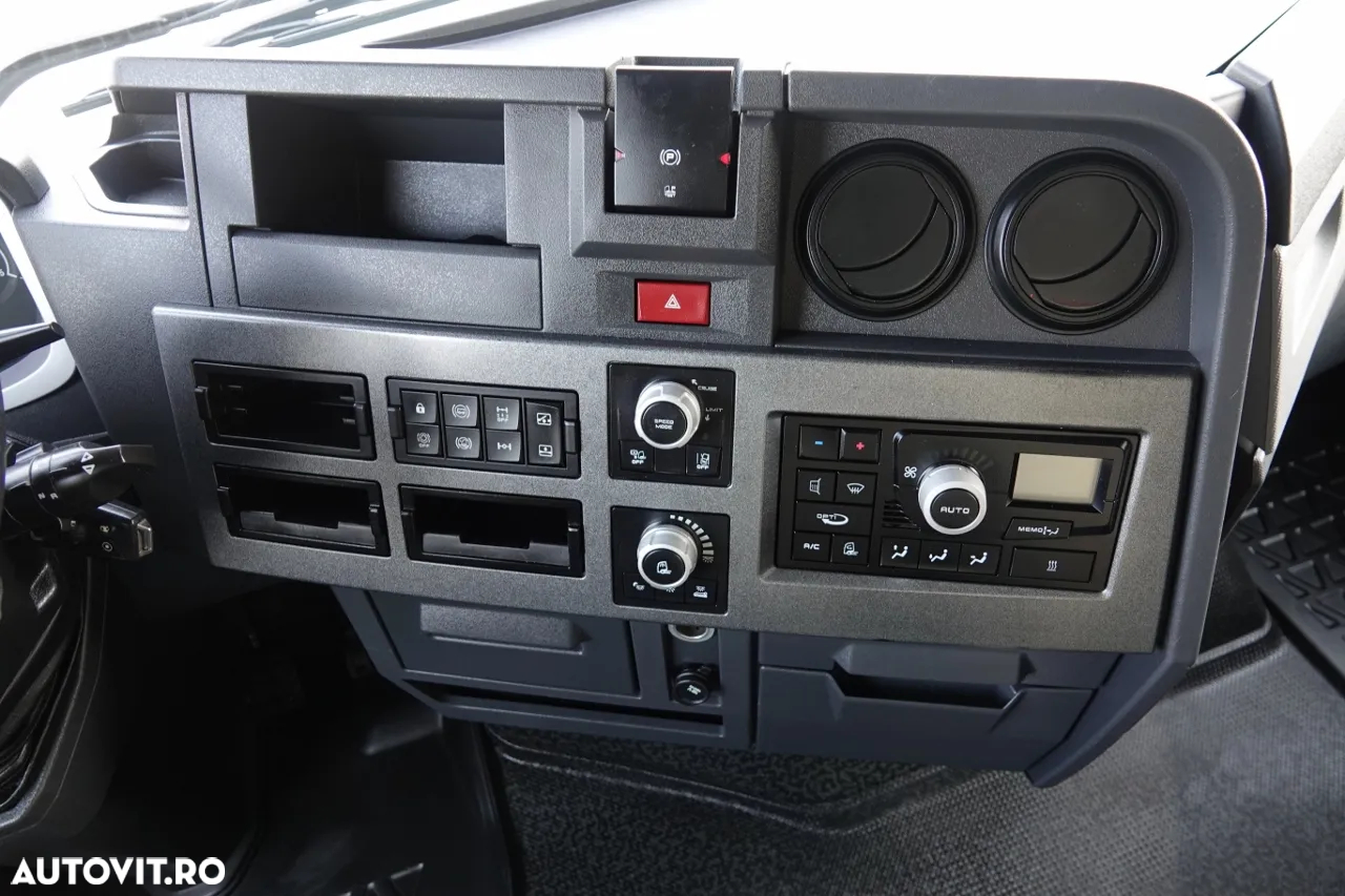 Renault T 520 / CABĂ ÎNALTĂ / CONTRACTUL SERVICII POST - 31
