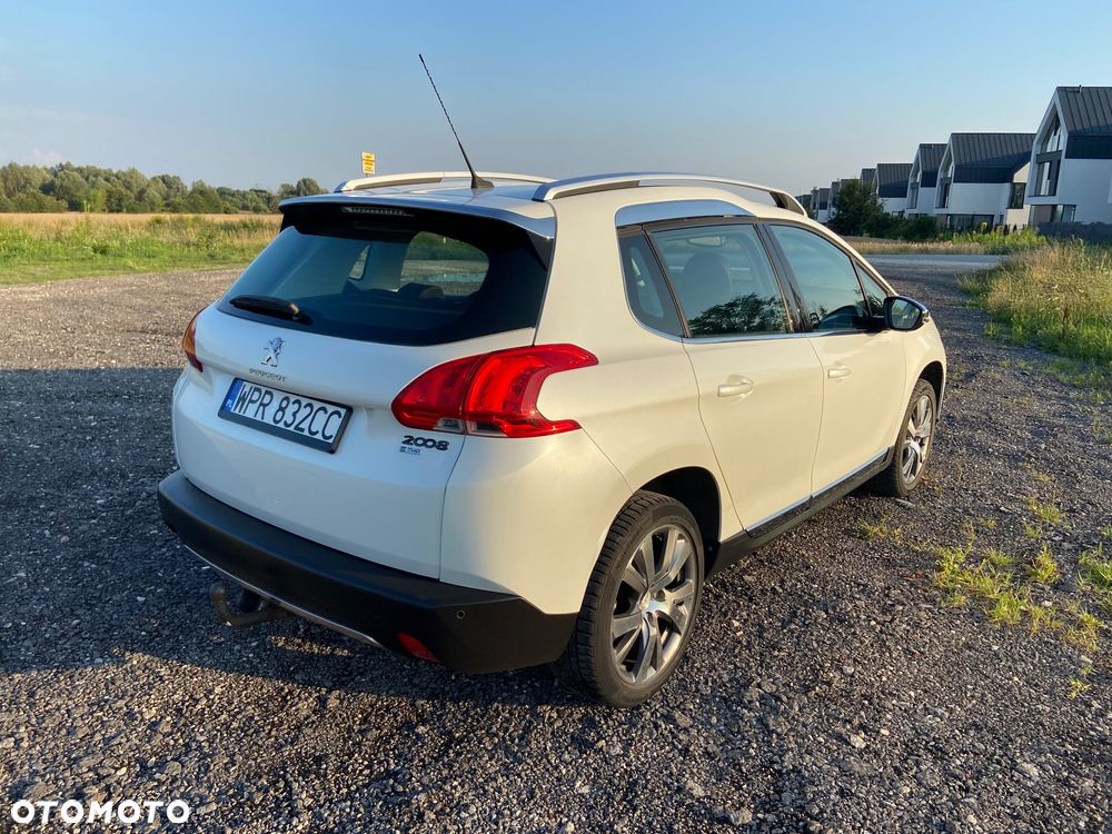 Peugeot 2008 PureTech 110 Stop&Start Allure - 6