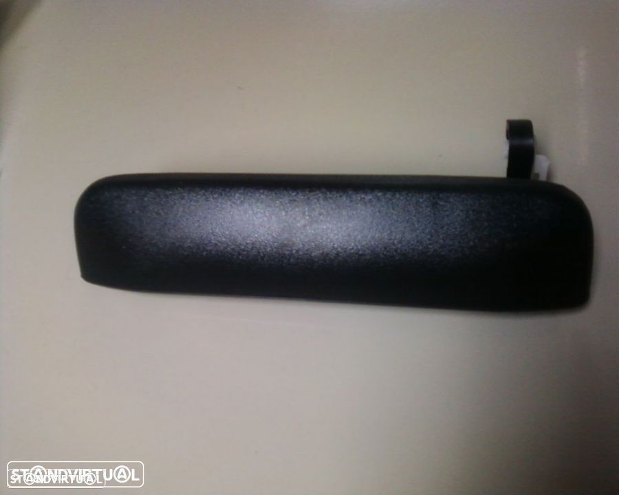 Puxadores Puxador exterior de Porta Nissan Navara D22 (NOVO) - 1