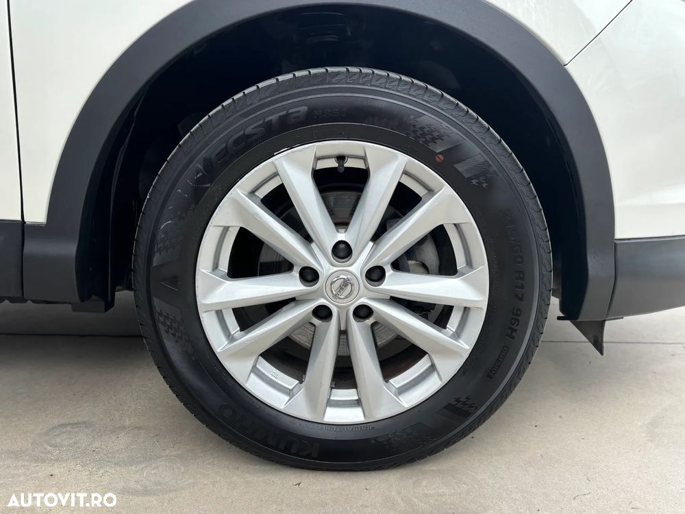 Nissan Qashqai 1.5 DCI Start/Stop N-Connecta - 12