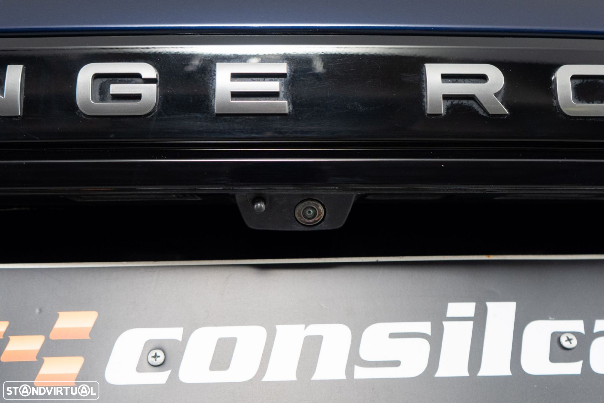Land Rover Range Rover Evoque 1.5 P300e AWD Auto - 19