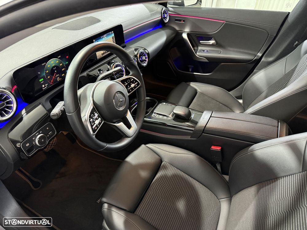 Mercedes-Benz CLA 250 e Shooting Brake Progressive - 13