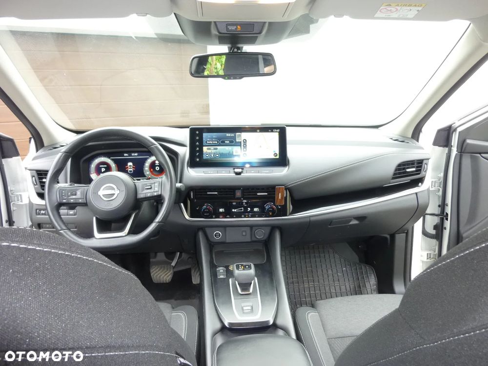 Nissan Qashqai 1.3 DIG-T N-Connecta DCT - 18