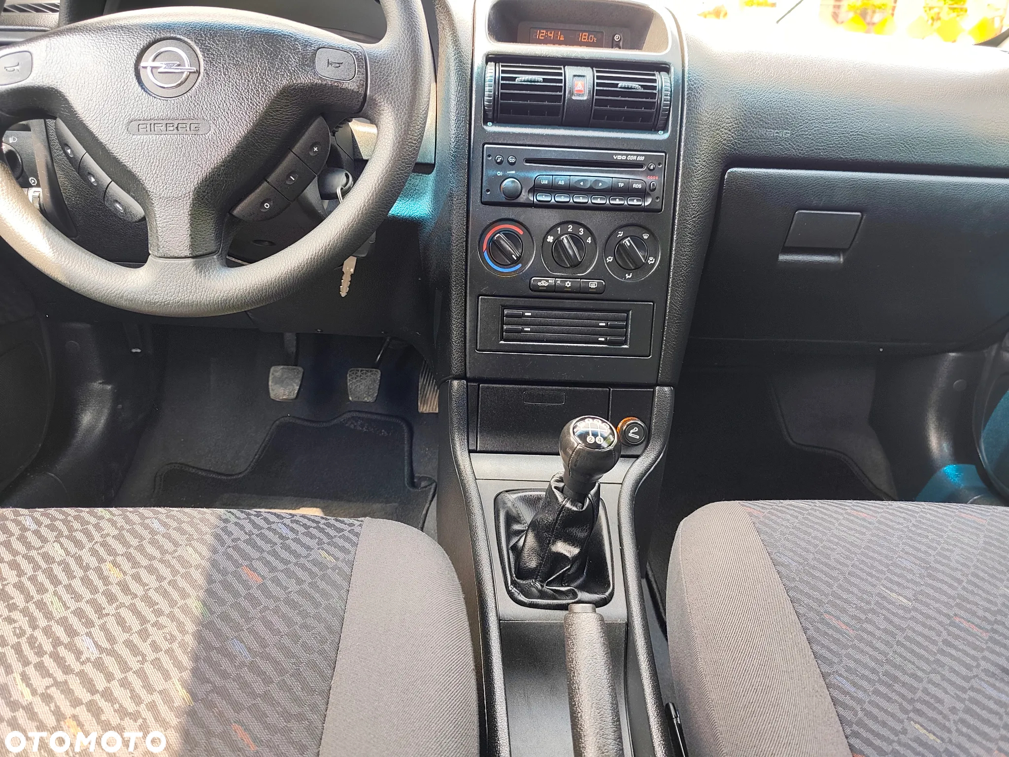 Opel Astra 1.6 - 13
