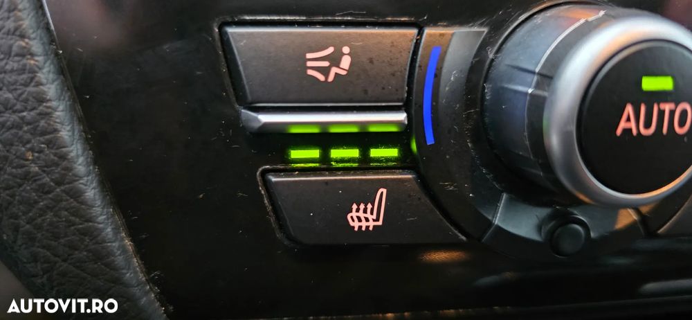 BMW Seria 5 530d xDrive Aut. Modern Line - 19