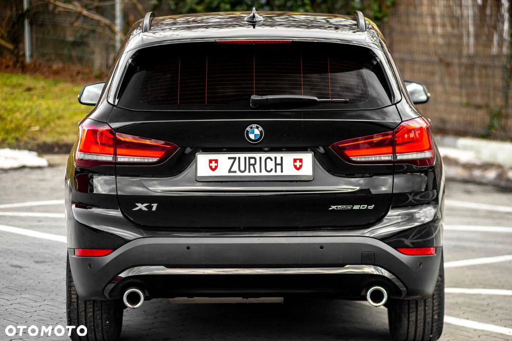 BMW X1 xDrive20d Sport Line sport - 18