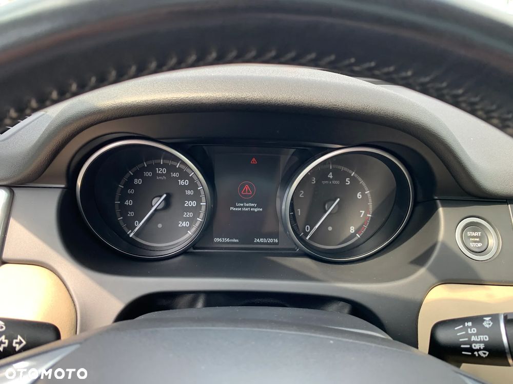 Land Rover Discovery Sport P250 R-Dynamic HSE - 12