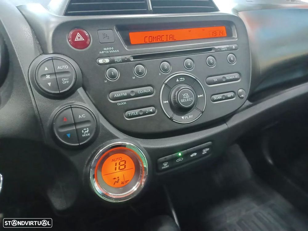 Honda Jazz 1.4 i-VTEC CVT Exclusive - 13