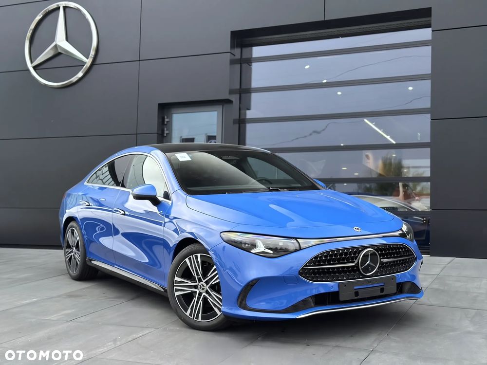 Mercedes-Benz CLA - 2