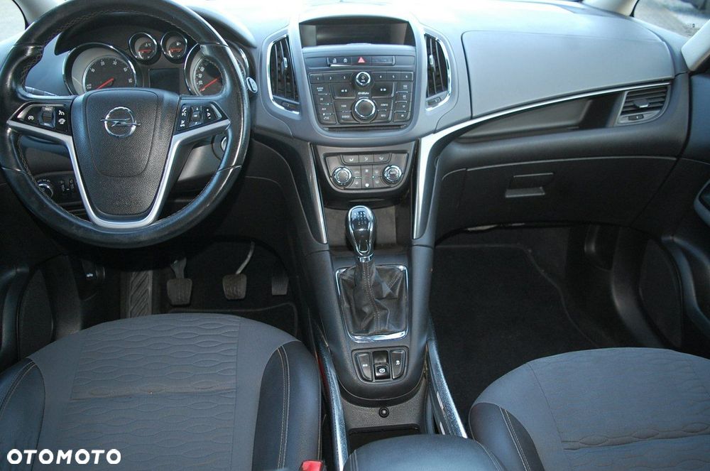 Opel Zafira - 6