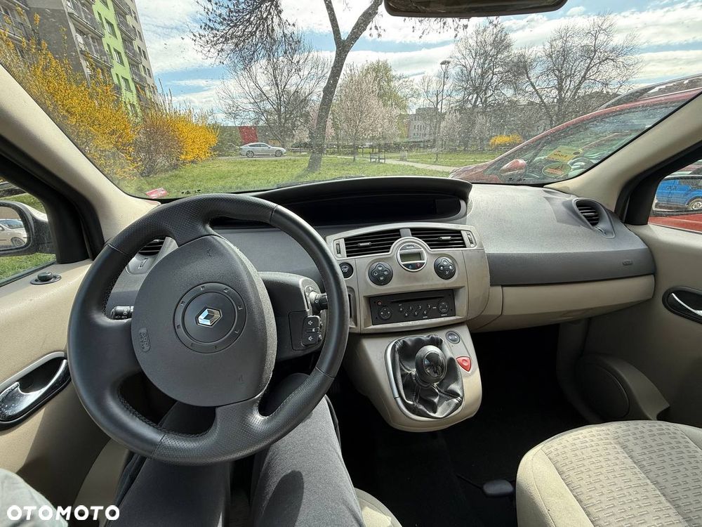 Renault Scenic 2.0 16V Expression - 3