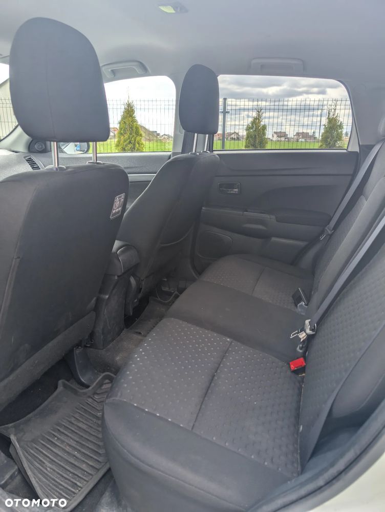 Mitsubishi ASX 1.6 2WD Edition II - 15