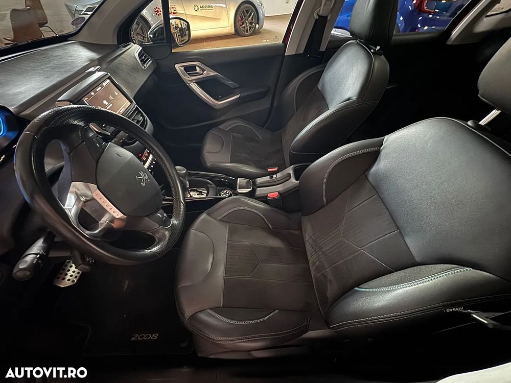 Peugeot 2008 PureTech 110 Stop&Start EAT6 Crossway - 17