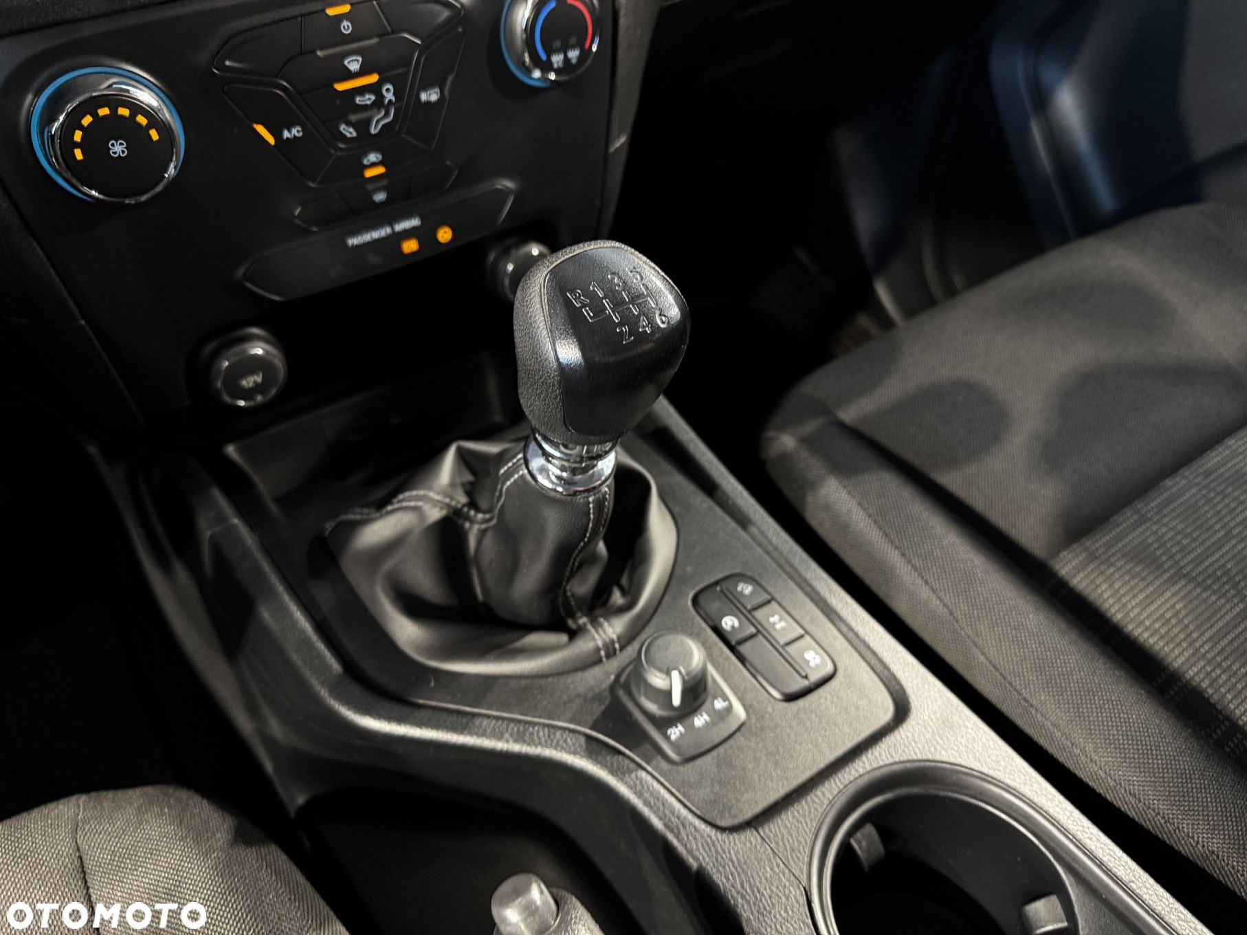 Ford Ranger - 23