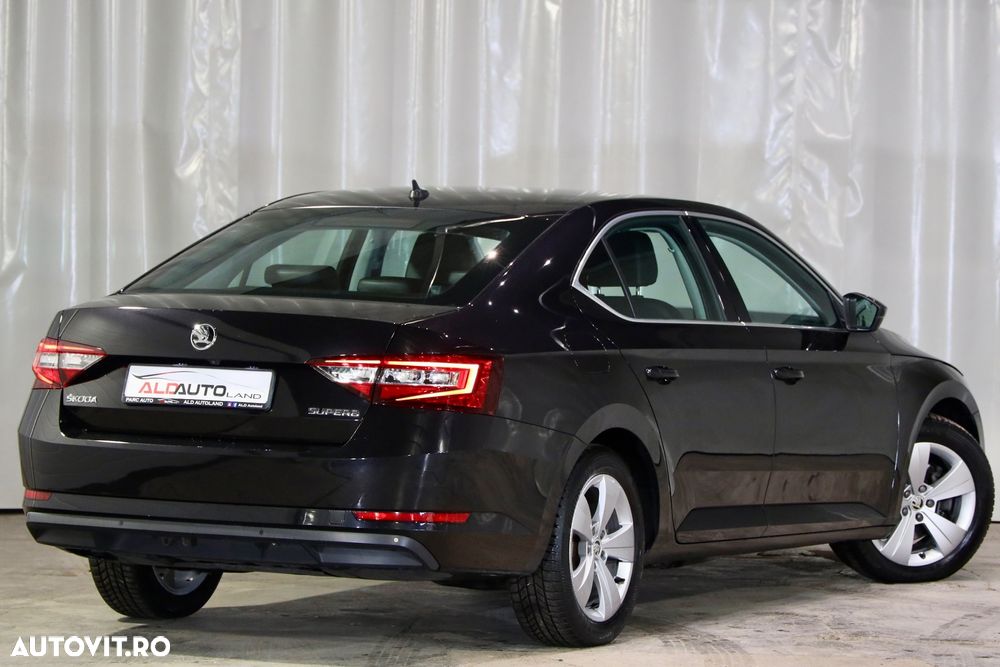 Skoda Superb 2.0 TDI Active - 2