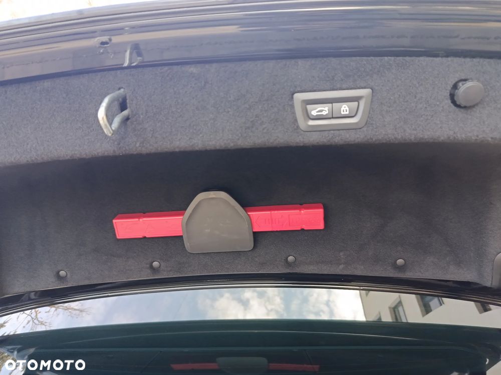 BMW Seria 7 730d xDrive - 36