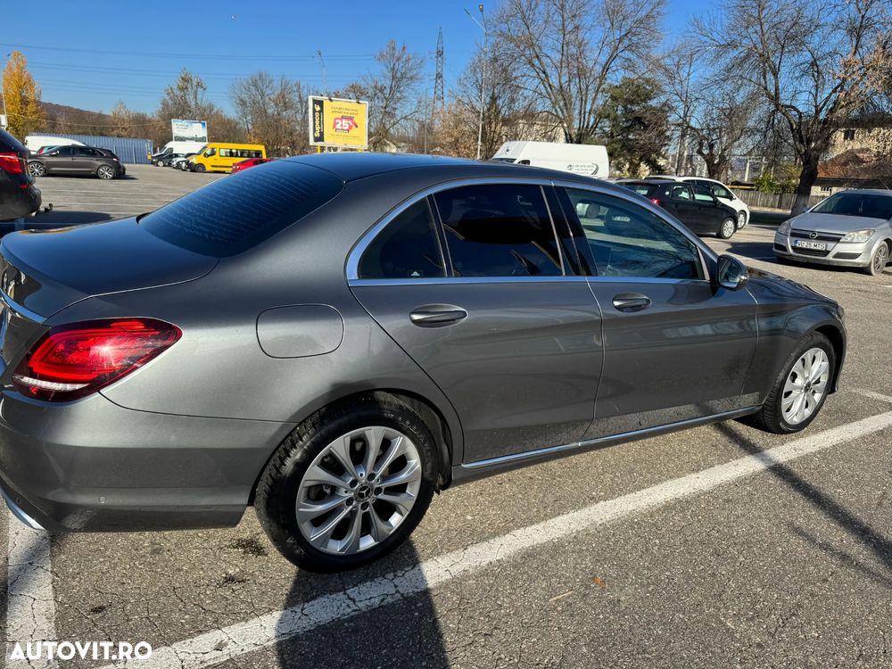 Mercedes-Benz C 180 9G-TRONIC - 9