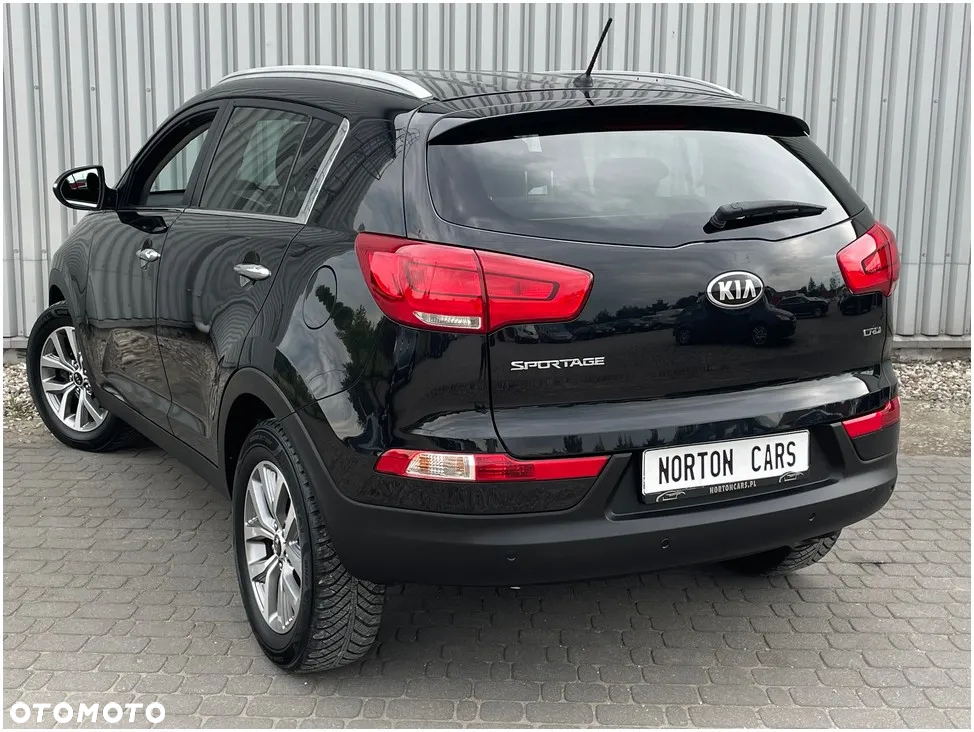 Kia Sportage 1.7 CRDI 2WD Dream-Team Edition - 11