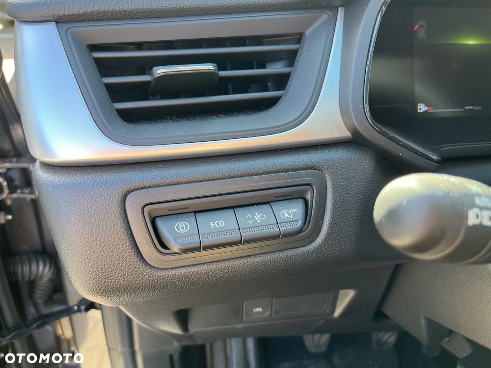 Renault Captur - 13