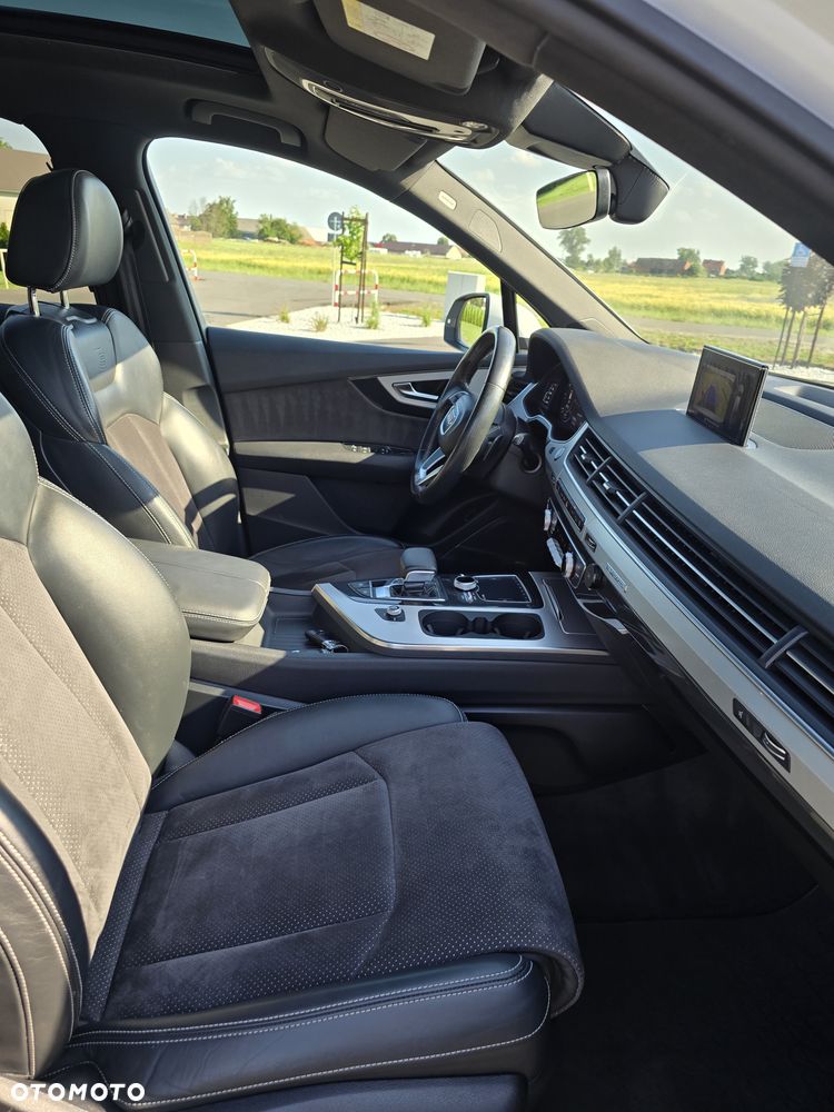 Audi Q7 - 21
