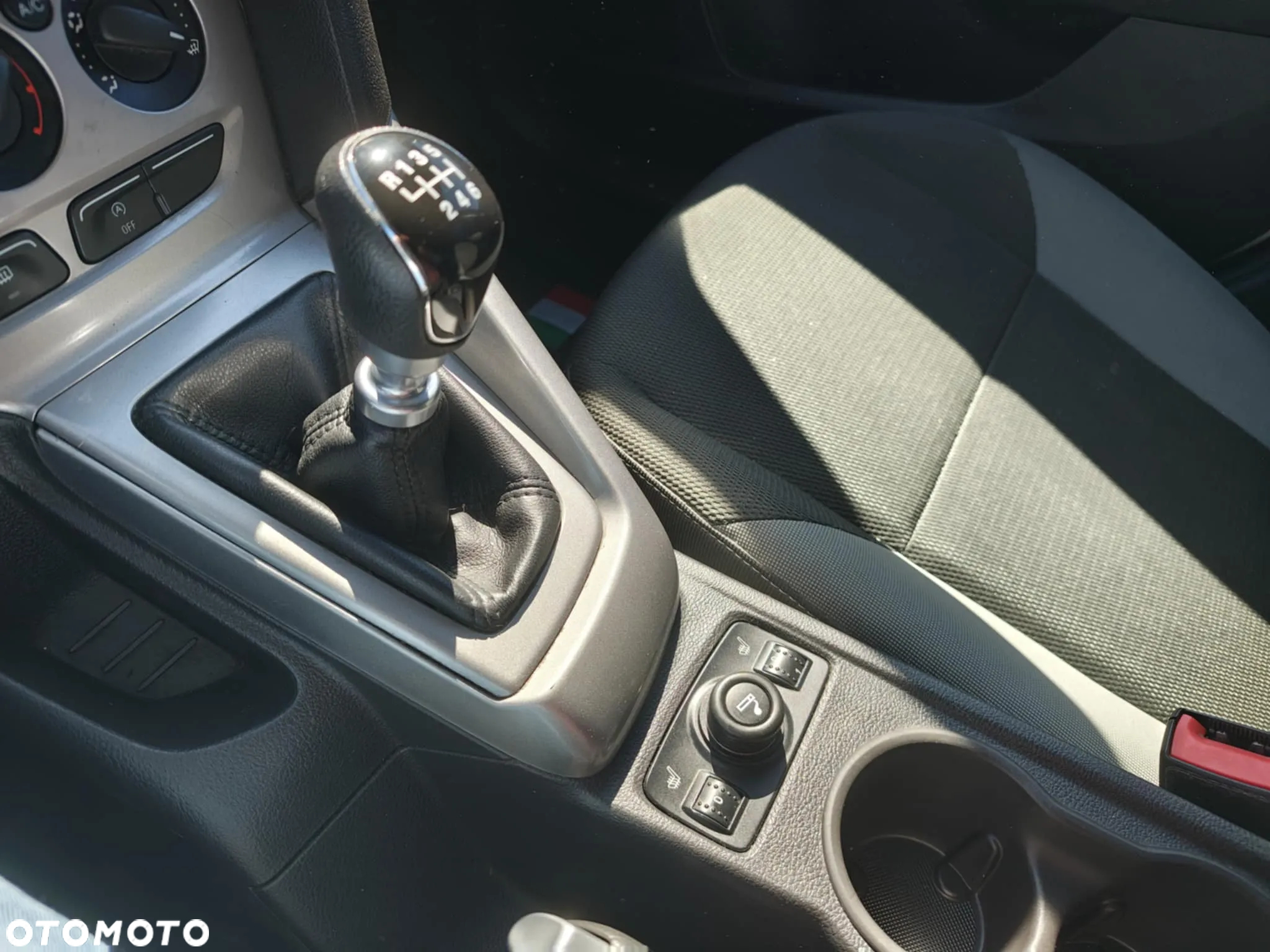 Ford Focus - 19