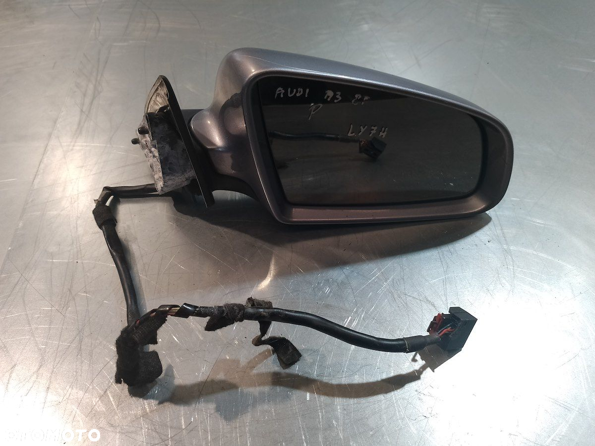 LUSTERKO PRAWE AUDI A3 ( 8P1 ) 010754 LY7H - 2