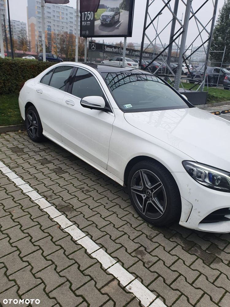 Mercedes-Benz Klasa C 220 d 4MATIC 9G-TRONIC - 2