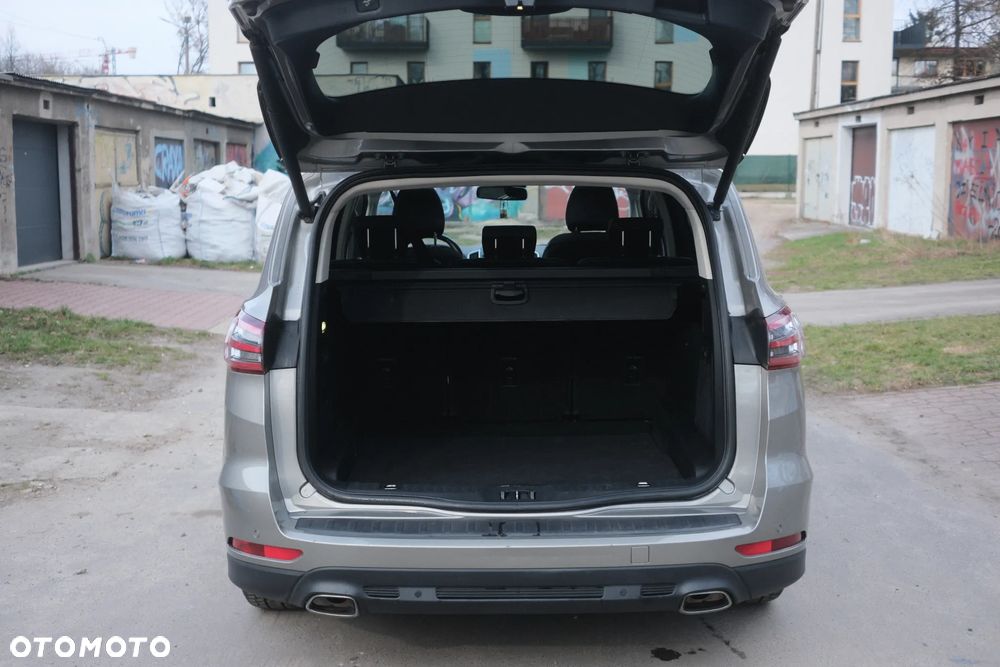 Ford S-Max 2.0 TDCi 4WD Titanium PowerShift - 12
