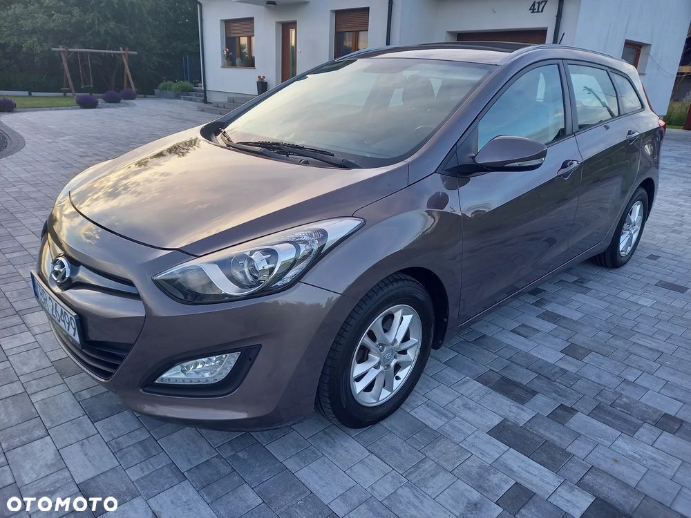 Hyundai i30 1.6 CRDi Premium - 1