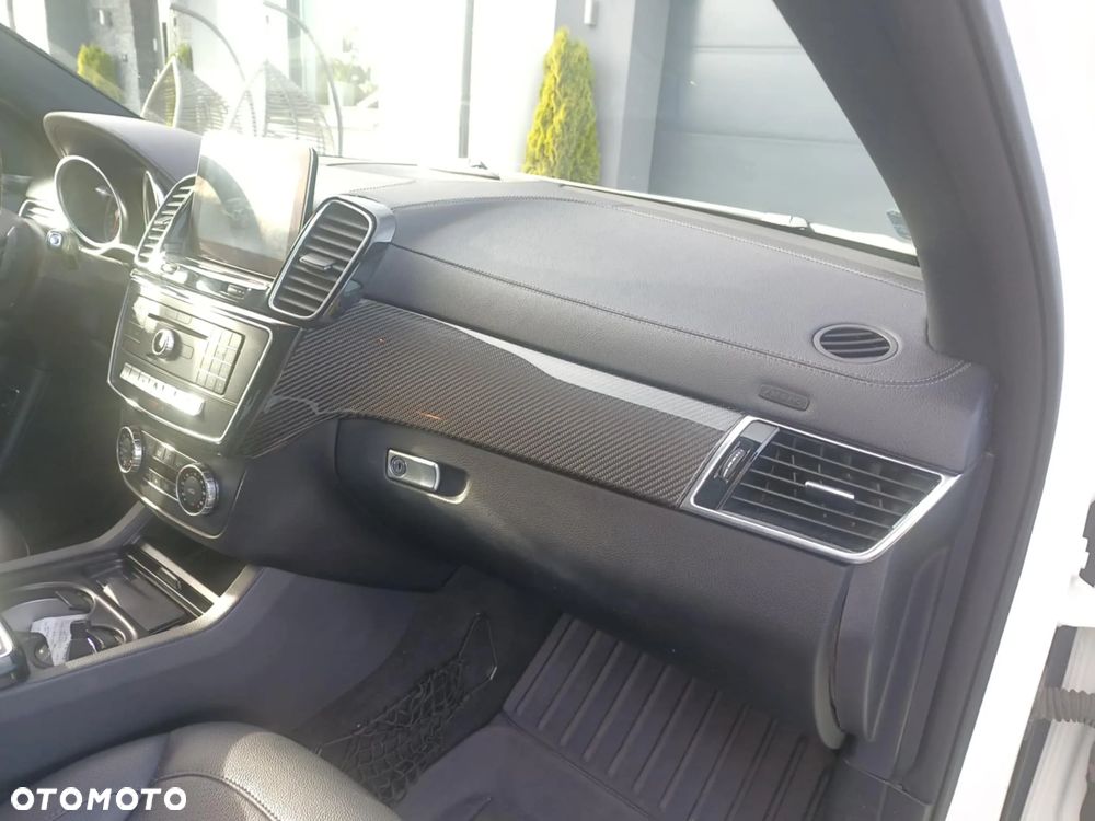 Mercedes-Benz GLE AMG 43 4-Matic - 23