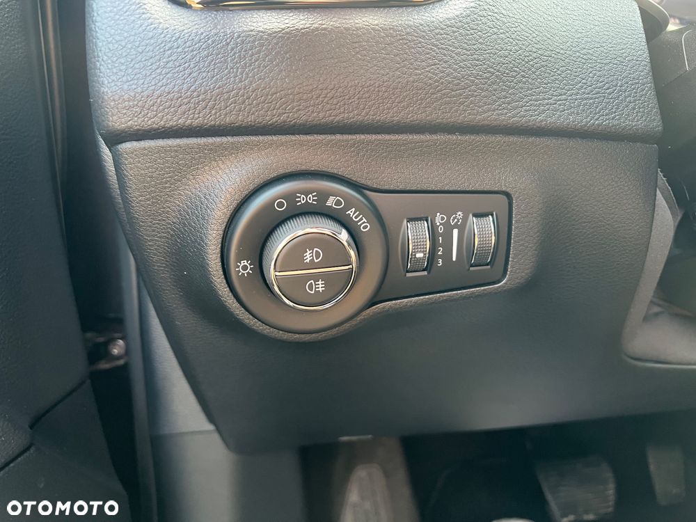 Jeep Compass 2.0 MultiJet Active Drive Automatik Limited - 23
