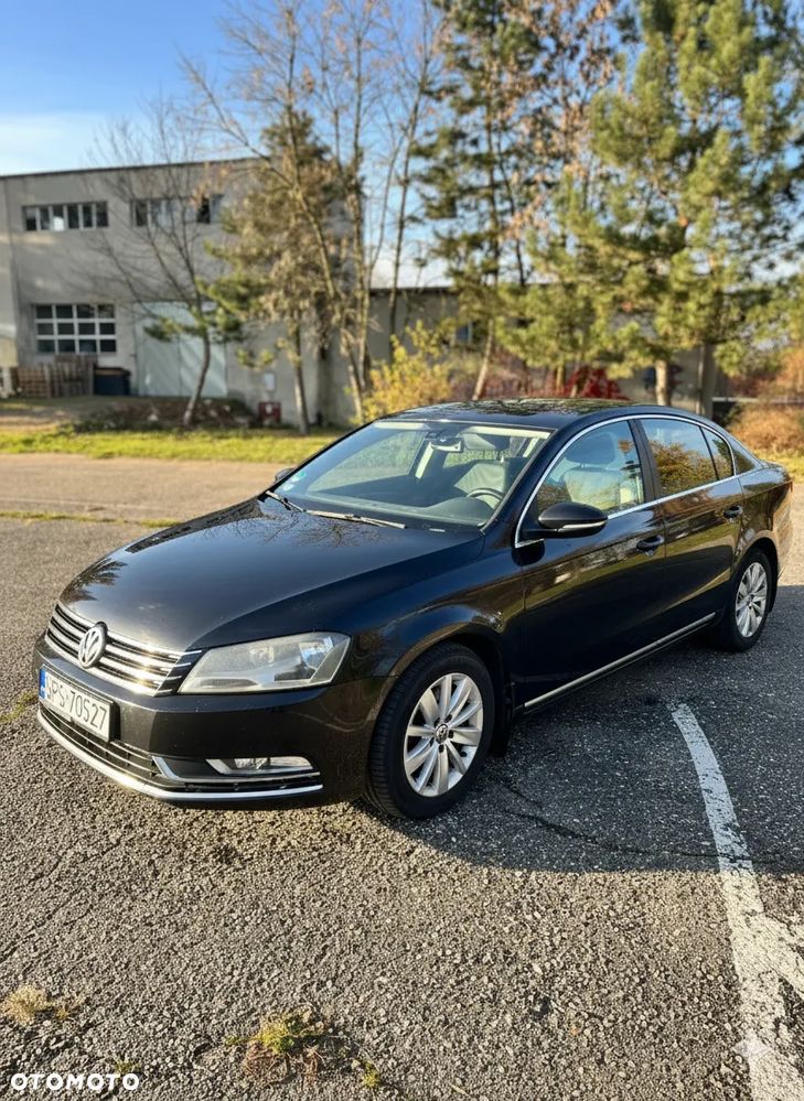 Volkswagen Passat 2.0 TDI Comfortline DSG - 3