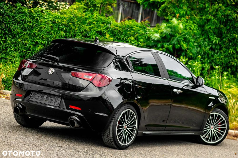 Alfa Romeo Giulietta 1.8 TBi 16V Quadrifoglio Verde - 13
