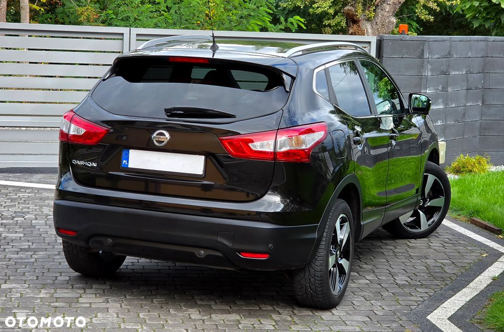 Nissan Qashqai 1.5 dCi Tekna - 8