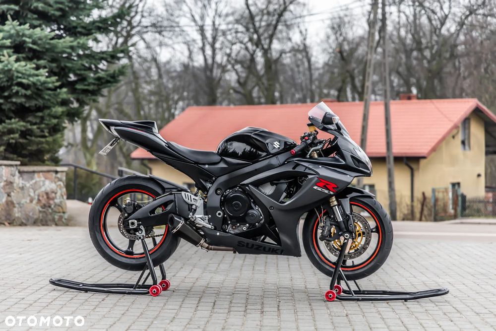 Suzuki GSX-R - 5