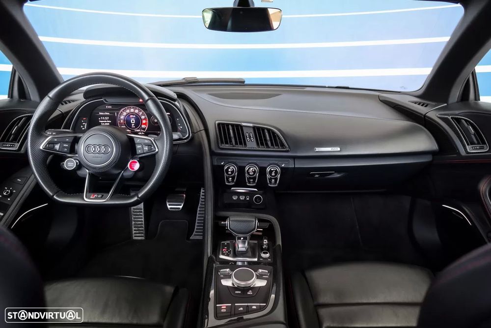 Audi R8 Spyder 5.2 FSi V10 S tronic - 11