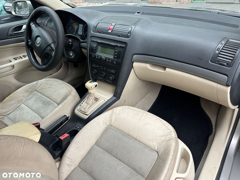 Skoda Octavia 1.9 TDI DSG Elegance - 5