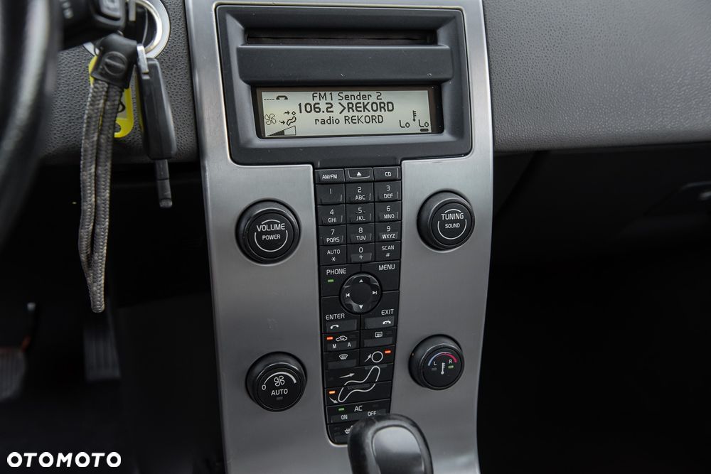 Volvo V50 T5 Kinetic - 22